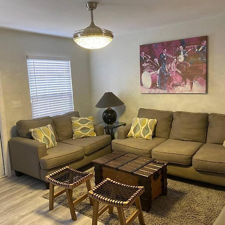 Private Townhouse With Courtyard And Covered Patio Уест Палм Бийч Екстериор снимка